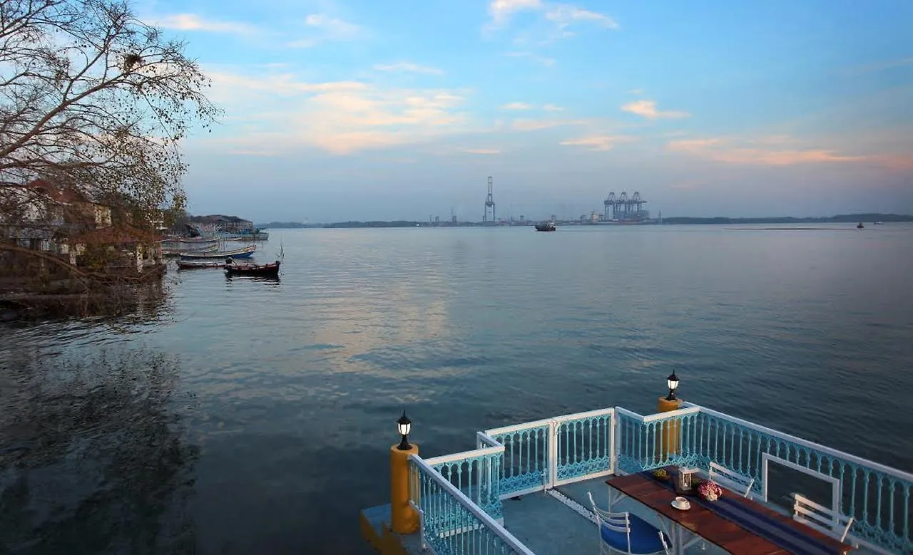 Hotel Bloom Boutique Waterfront Fort Kochi